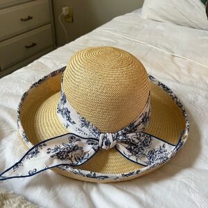 Liz Claiborne Sun Hat- vintage